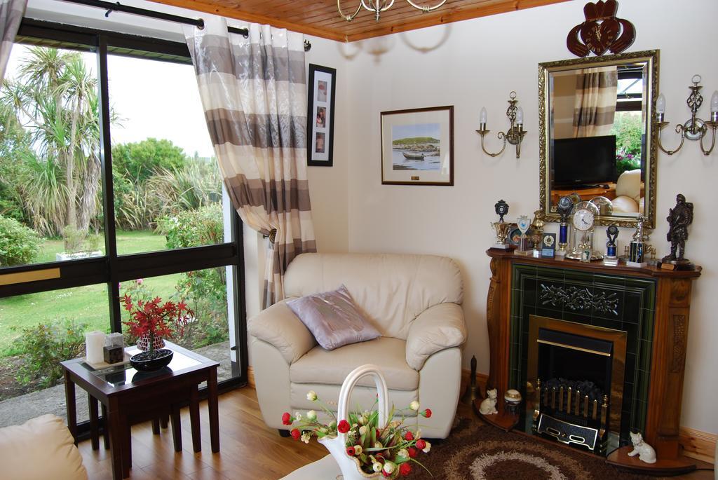 The Ocean Wave Bed & Breakfast Cleggan Zewnętrze zdjęcie